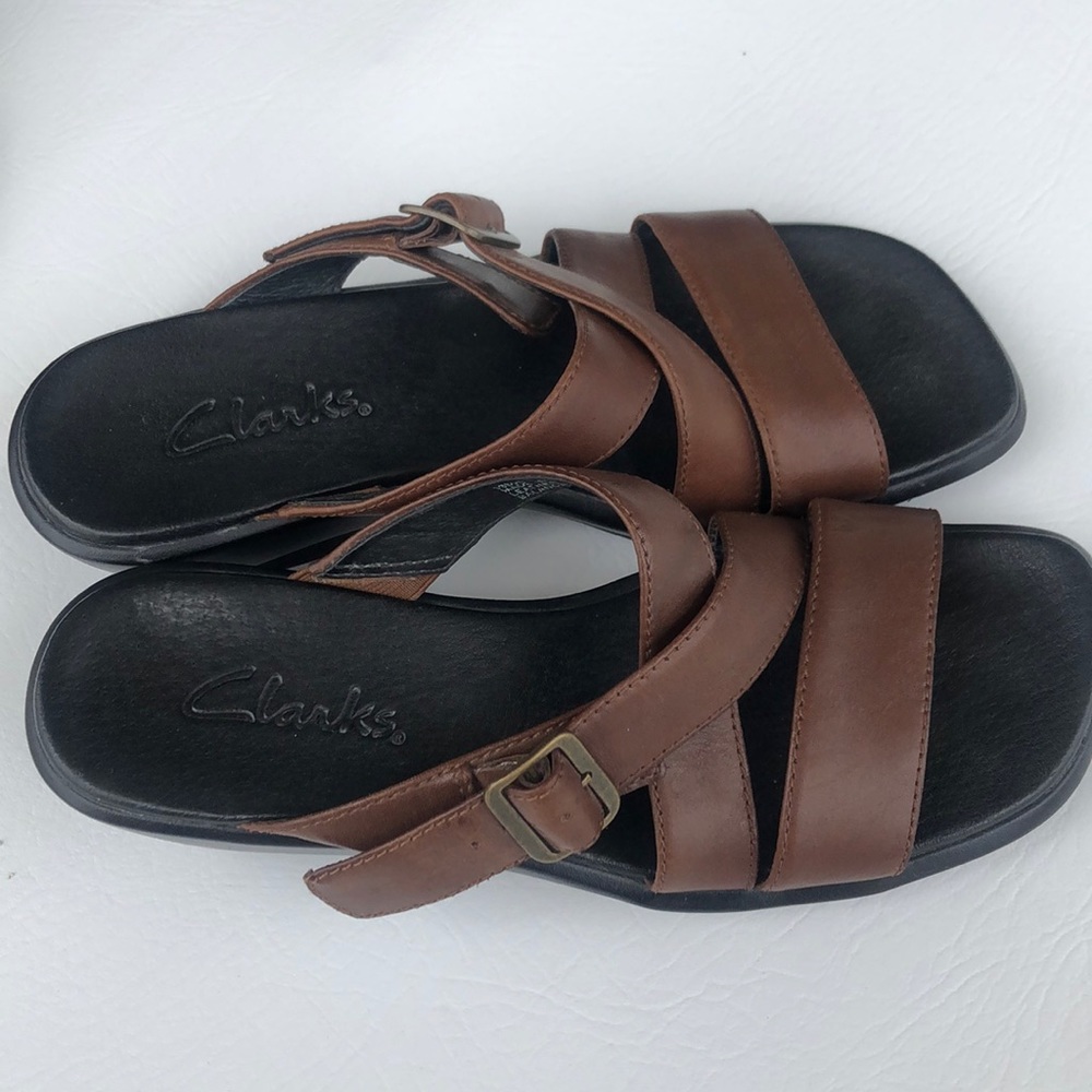 Clark’s brown leather sandals 7.5 - Picture 3 of 6